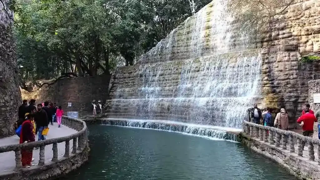 Chandigarh local sightseeing taxi